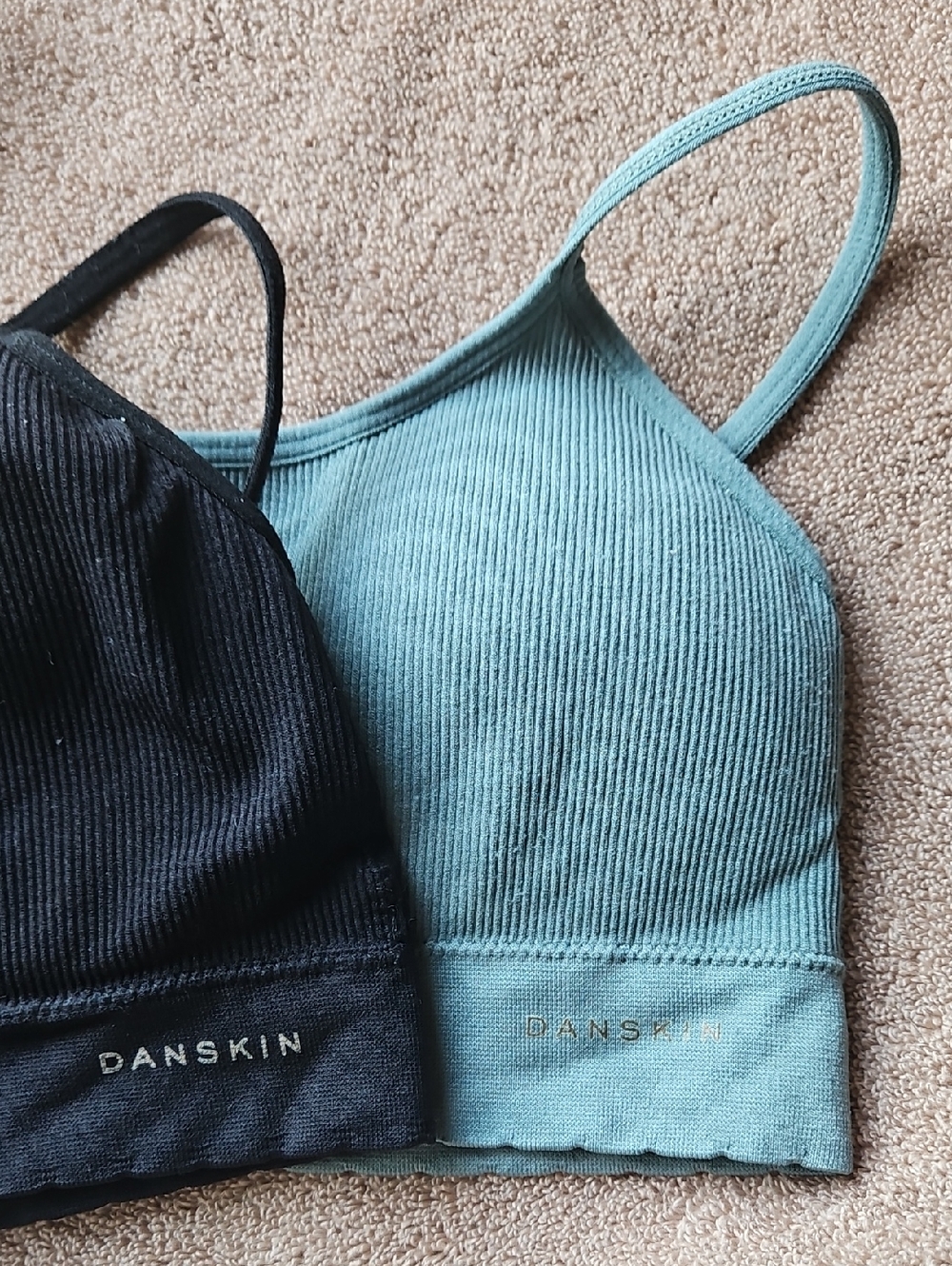 2 DANSKIN Ribbed Bralettes Black & Green Removable Pads, Comfy Medium